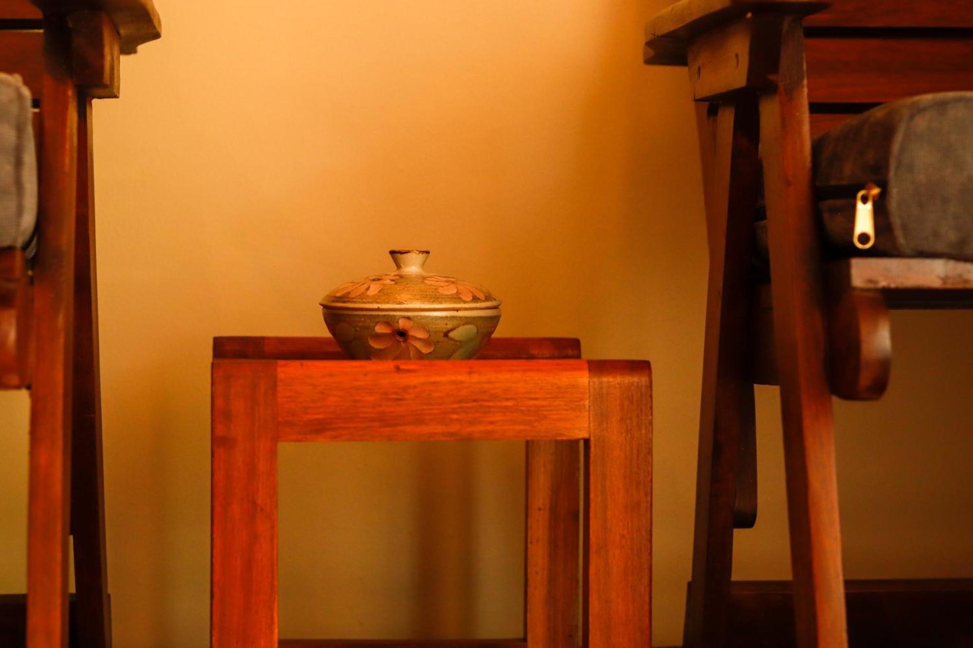 Room In Villa - Zambezi Family Lodge - Elephant Room วิกตอเรียฟอลส์ ภายนอก รูปภาพ